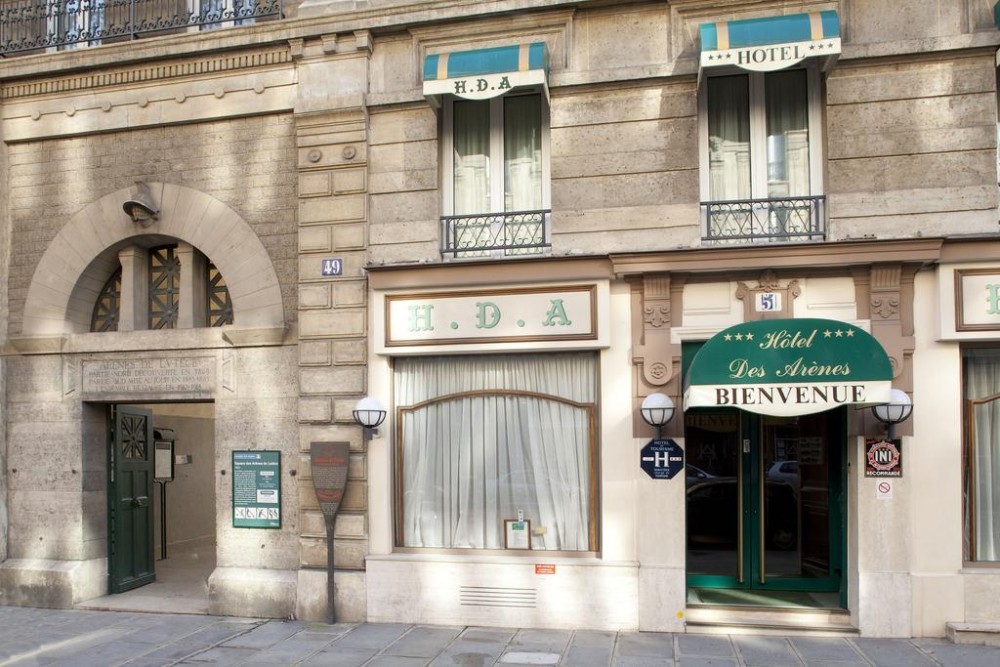 Photo de Hôtel Des Arenes