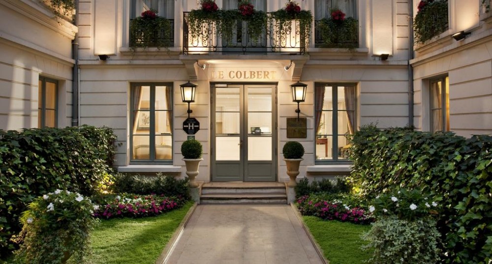 Photo de Hôtel Melia Colbert