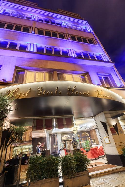 Photo de Etoile Saint Honoré