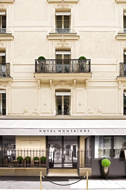 Photo de Hôtel Montaigne