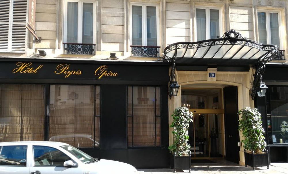 Photo de Hôtel Peyris Opera