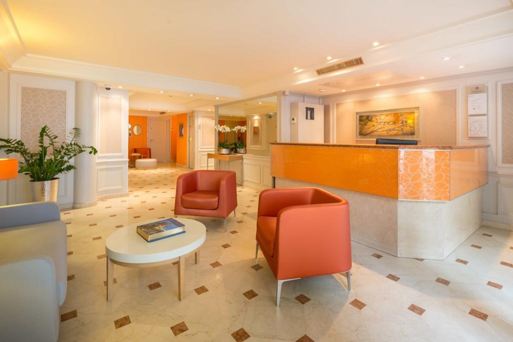 Photo de Hôtel Touraine Opera