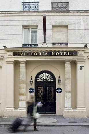 Photo de Hôtel Victoria