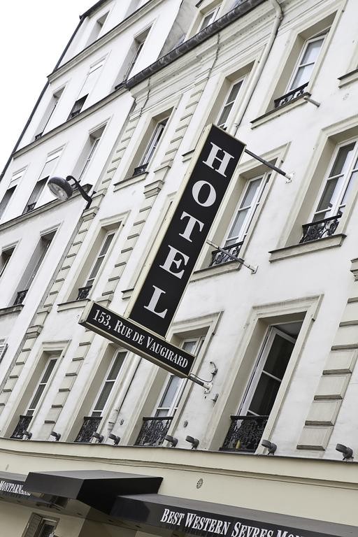 Photo de Best Western Sèvres Montparnasse