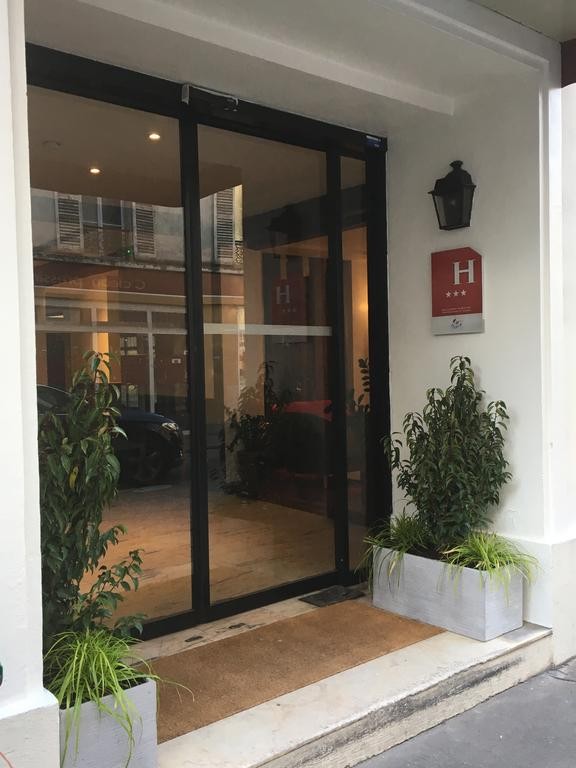Photo de Hôtel Wallace