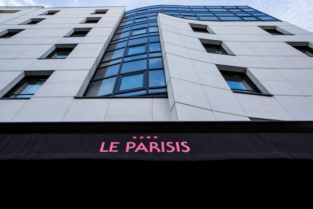 Photo de Ramada Paris Tour Eiffel