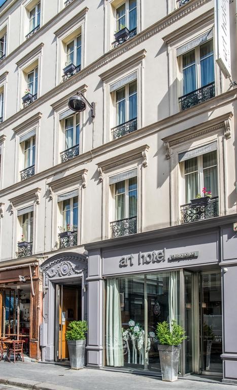 Photo de Art Hôtel Batignolles