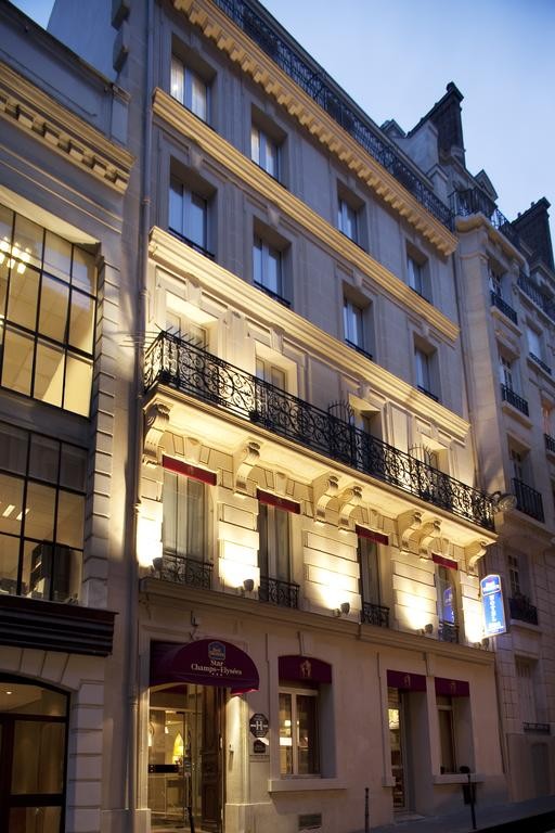 Photo de Best Western Star Champs-Elysées