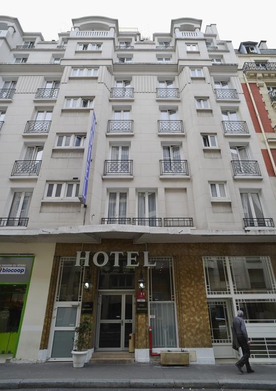 Photo de Hôtel Ambassadeur