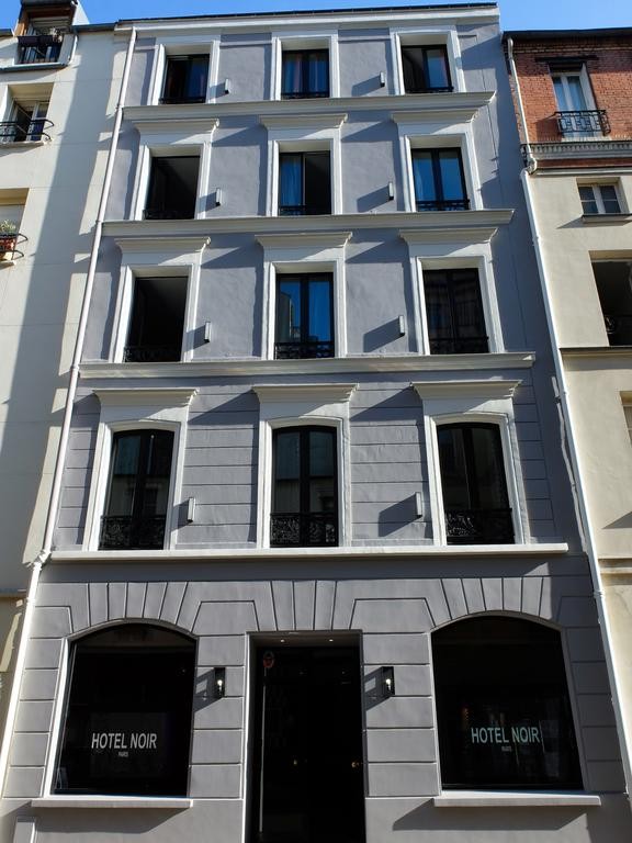 Photo de Hôtel Noir