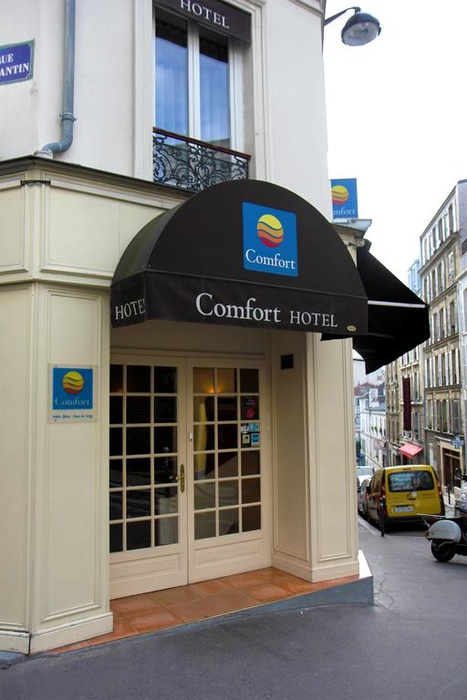 Photo de Comfort Hôtel Montmartre Place du Tertre