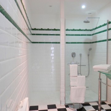 salle deau chambre Macabeu Le Chai Catalan